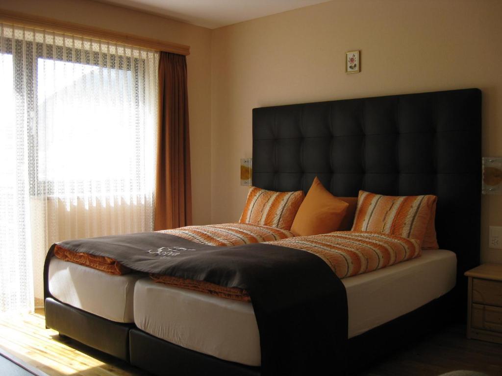 Hotel Pizzeria Selva Zernez Cameră foto